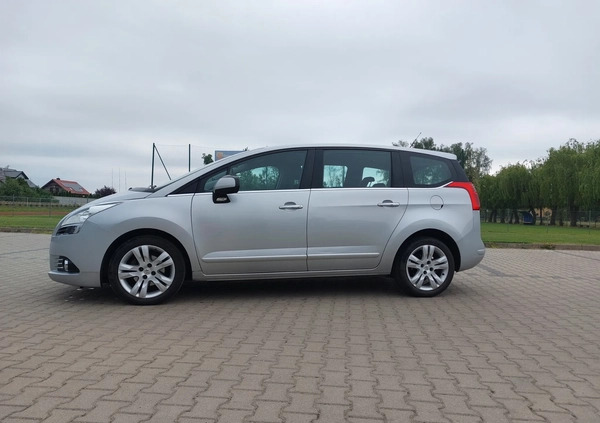 Peugeot 5008 cena 25700 przebieg: 201000, rok produkcji 2012 z Łuków małe 254